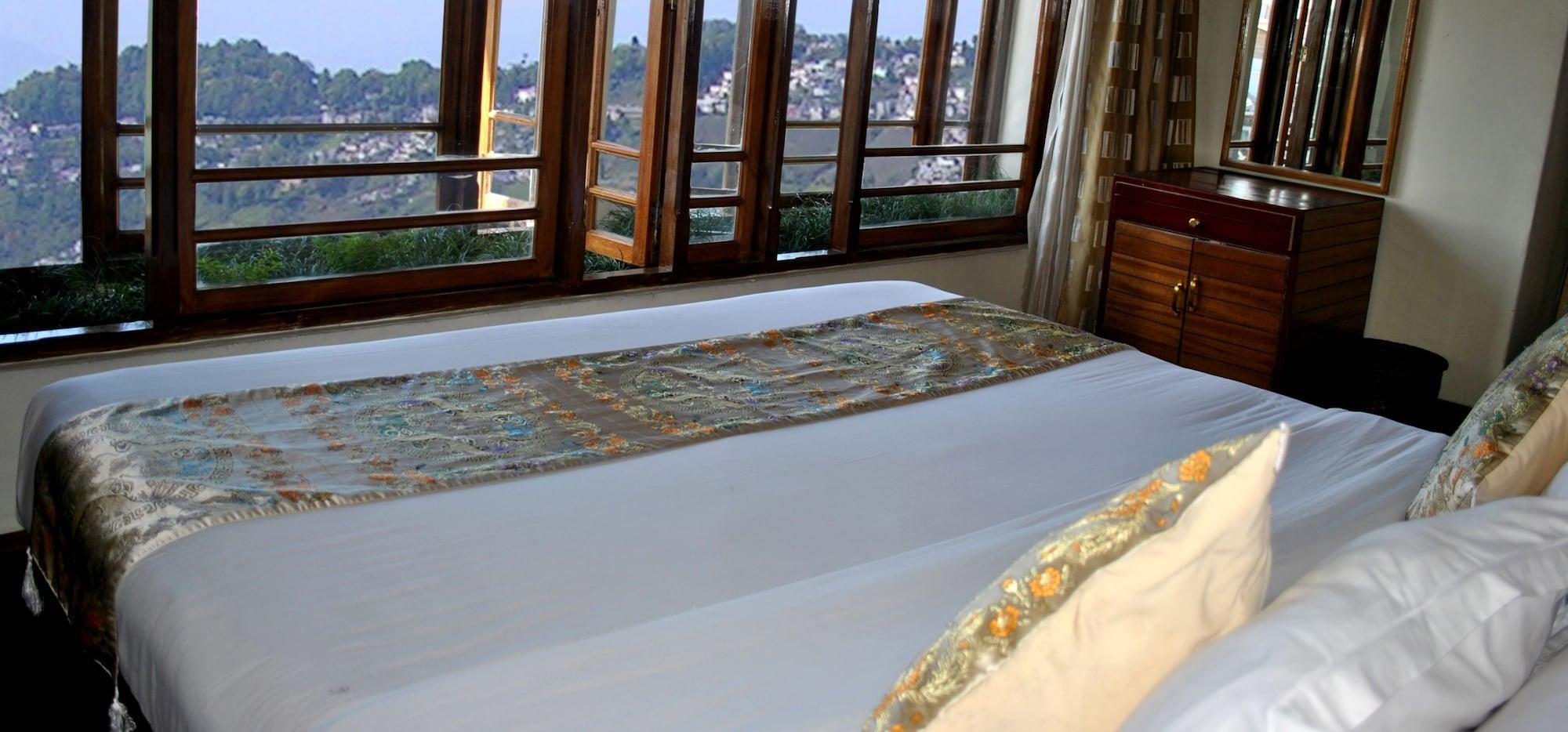 सहारा Heritage & Formerly Fortune Itc 4*